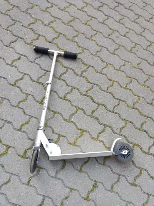 Тротинитка 2 гуми дуралуминий