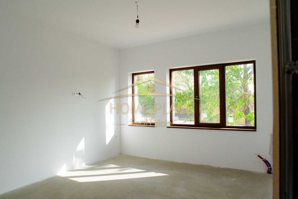 Продава се Къща в с. Здравец, Област Варна - 190 кв.м за 1137 €/кв.м - Снимка #5