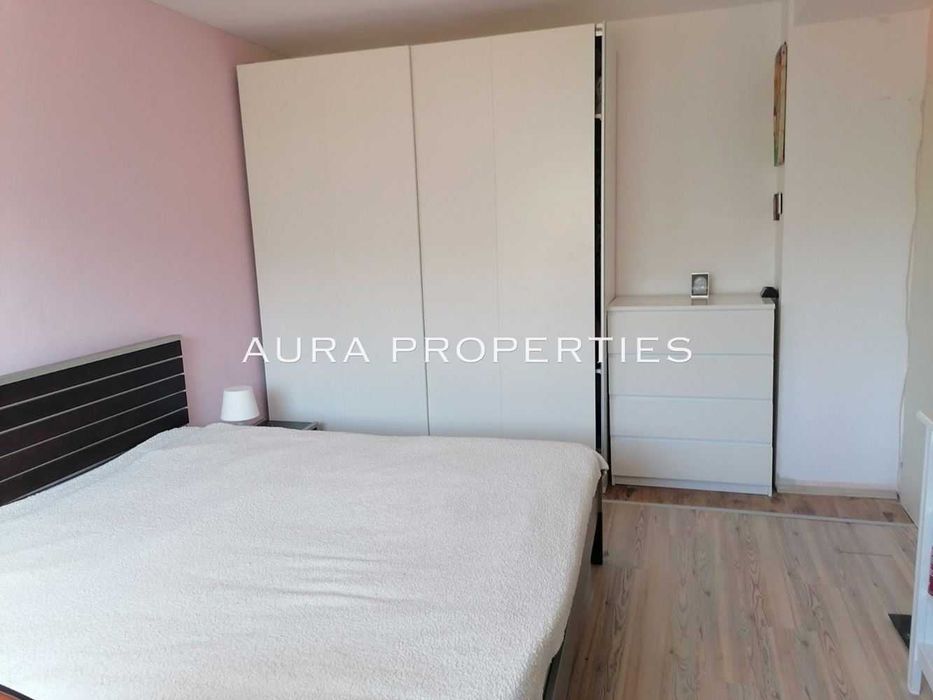 Продава се Тристаен апартамент в Разград, Житница - 93 кв.м за 922 €/кв.м - Снимка #2