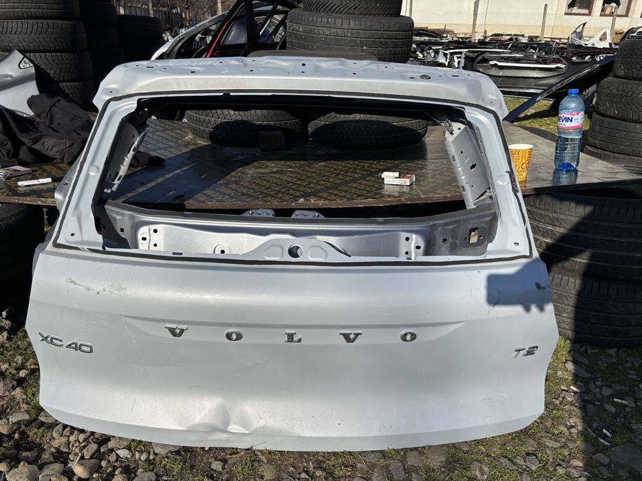 Капак/Багажник Задна врата Volvo XC40