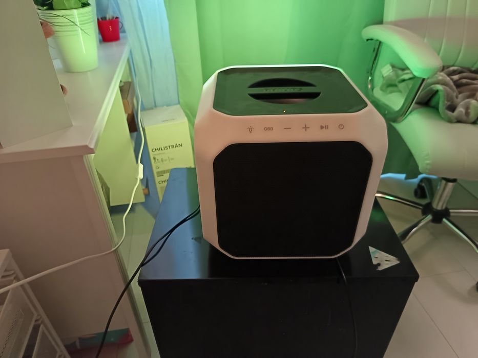 Philips преносима аудио система 160W