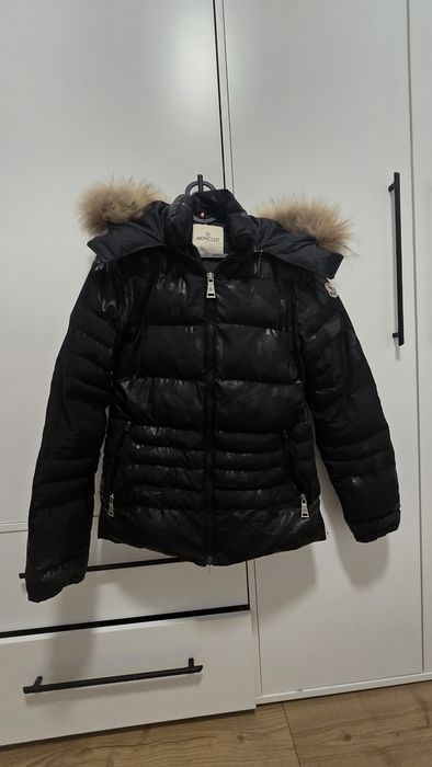 Geaca Moncler marimea S