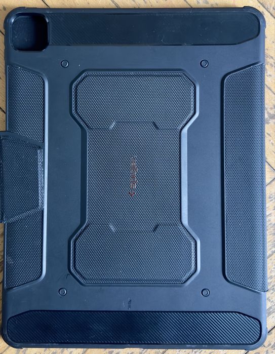 Spigen кайс за Ipad Pro 12.9  4та и 5та Генерация