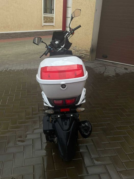 Скутер BWS R-Samurai в идеальном состоянии