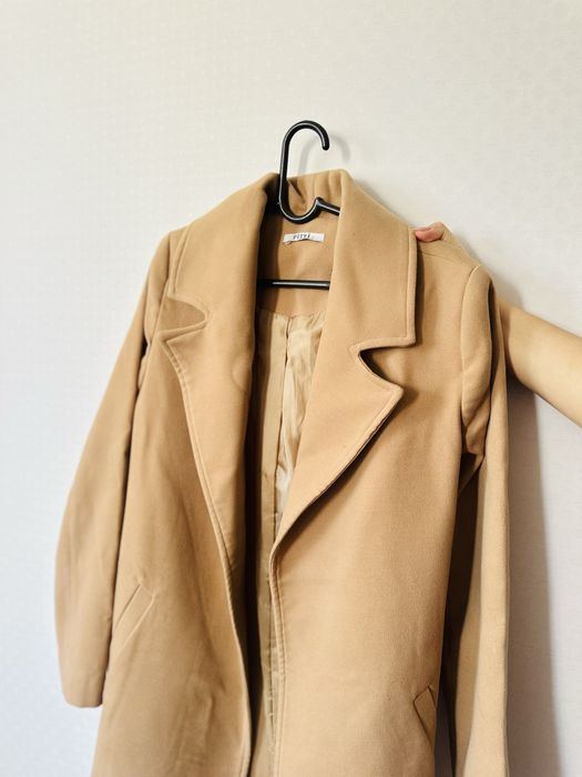 Продам 3 пальто за 40.000