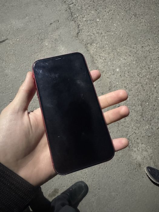 iPhone 11          128