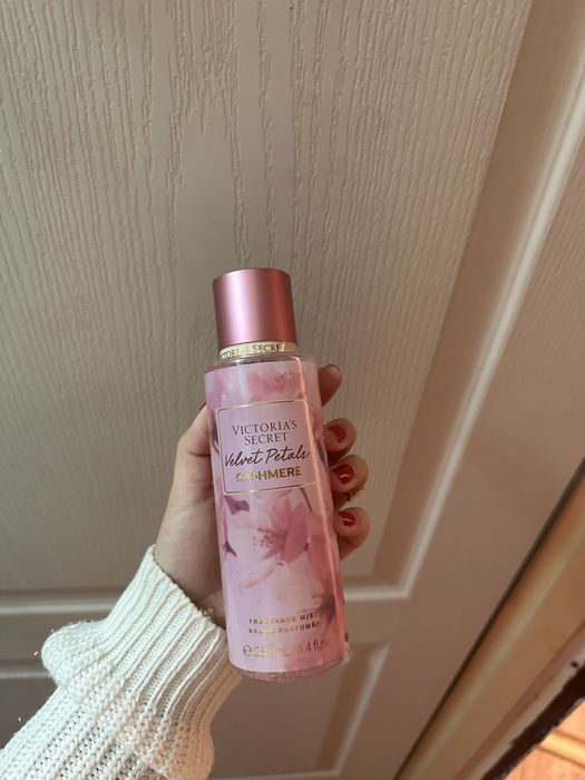Spray uri de corp victoria’s secret