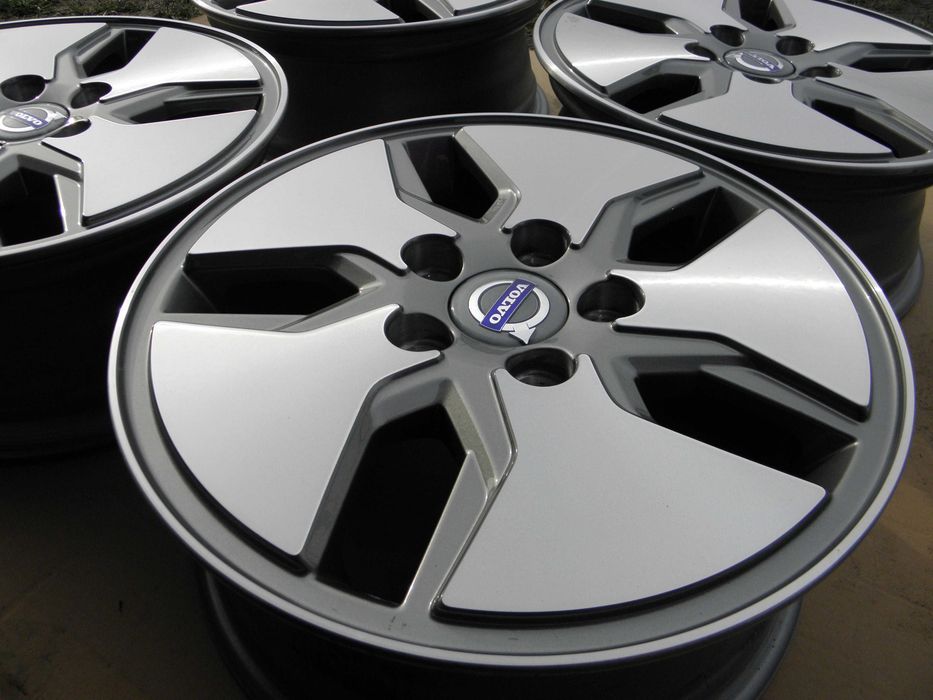Оригинални алуминиеви джанти 15" Volvo Libra 5x108 (C30, S40, V50, V40)ч