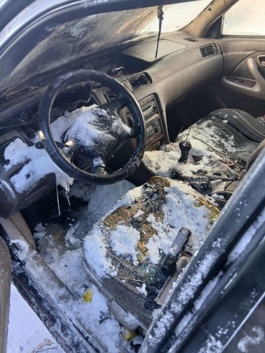 продам авто тайота камри