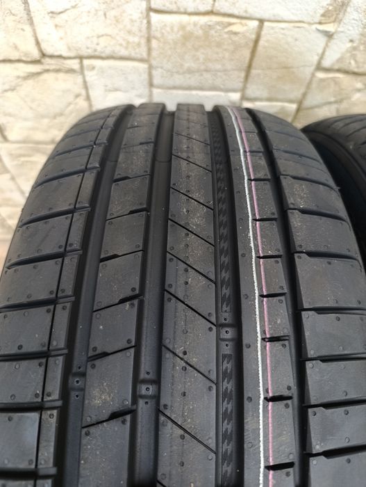 Нови летни гуми KUMHO 225/50/17 PS 72, БОРД 225/50R17