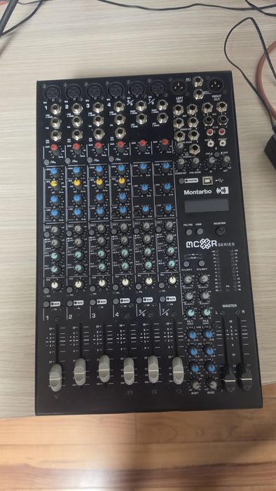 Mixer pasiv Montarbo MCR 8 FX, mai bun ca Dynacord la efecte