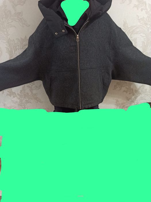 Продам полупальто женское