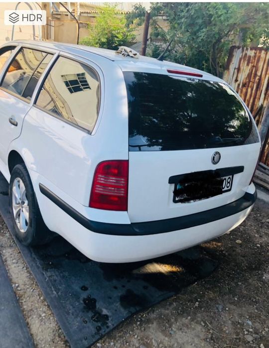 Шкода Октавия 2003год