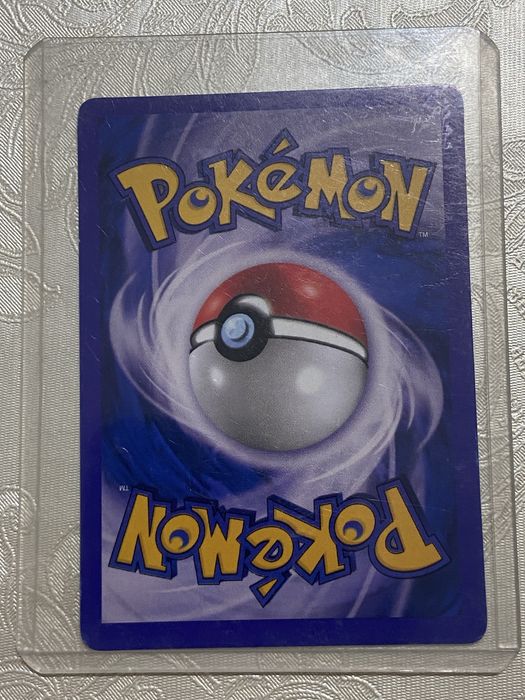 Продаю коллекционные карты Pokemon TCG
