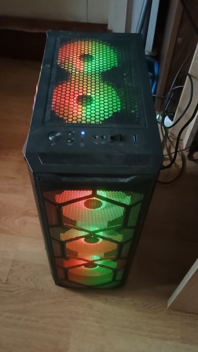 Calculator unitate gaming RGB Ryzen 5 3600 16gb ram SSD 256gb HDD 4Tb GTX 1660 Super 6gb DDR6 192b