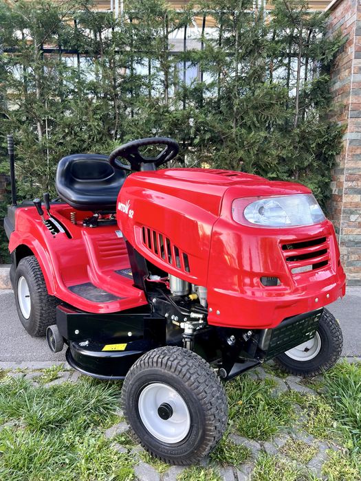 Tractoras de tuns iarba Mtd American 2 lame Sac Colectare