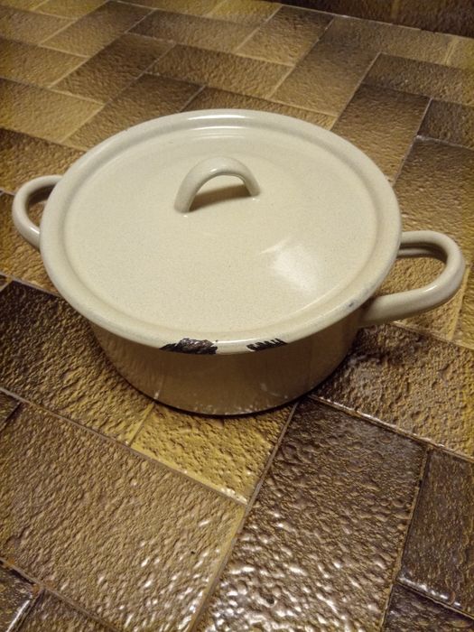 Малка тенджера, 2 литра