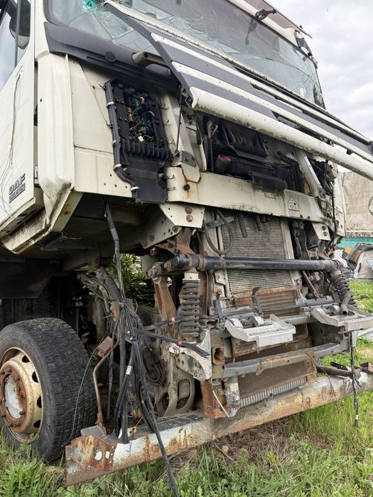 DEZMEMBRARI !!! Daf , Mercedes !!! Atego , semiremorci !!!
