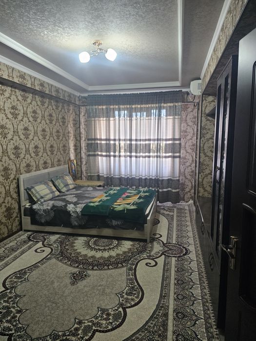 Аренда 2.хонали  метро беруний оилага берилади