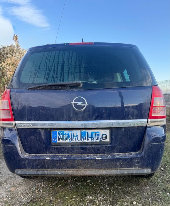 Opel Zafira pentru dezmembrări,an 2011