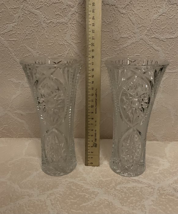 Продам 2 шт вазы ( хрусталь СССР )