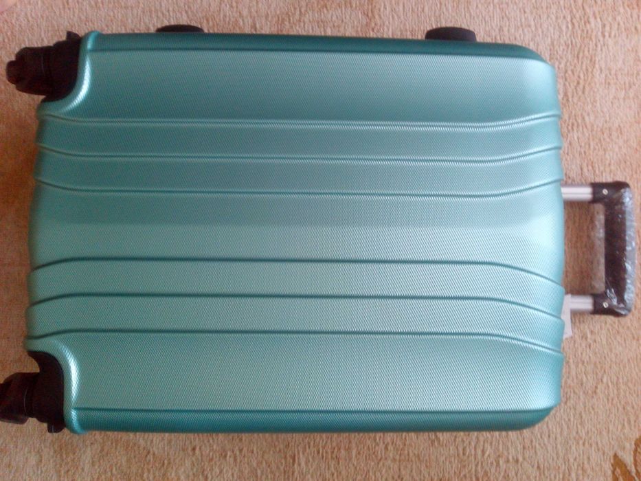 Куфар карбон за самолет