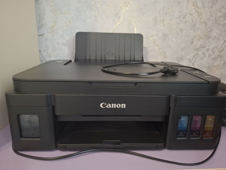 Принтер Canon PIXMA G3400 — почти новый