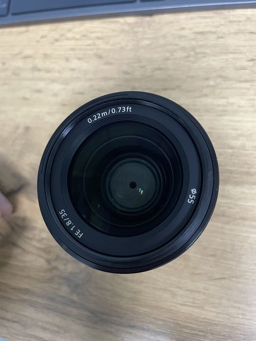 Sony FE 35mm f1.8