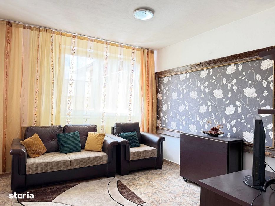 Apartament cu 4 camere Bd. Dacia, Oradea — fotografia 1