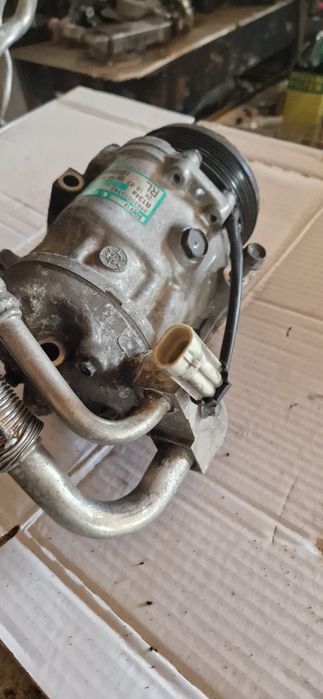 Vând compresor clima Opel 1.7 cdti