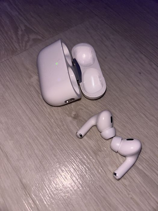 Обменяю AirPods pro2