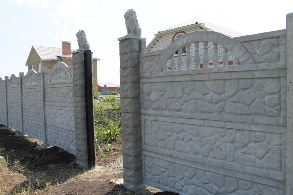 Gard prefabricat decorativ din beton armat Pitesti