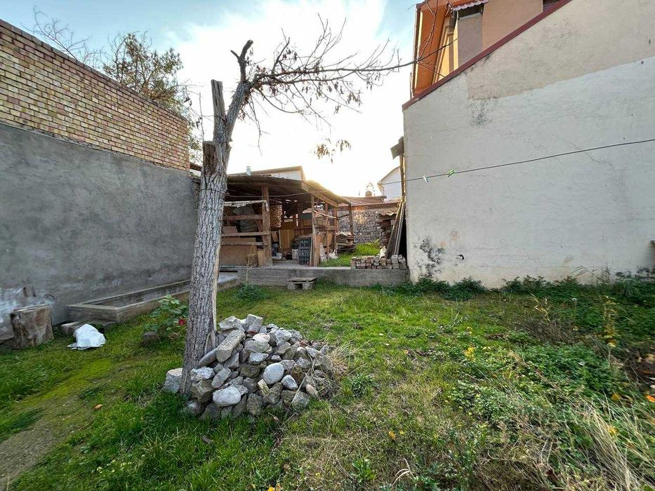 Тельман парк Продаю землю участок в центре города на Дархане