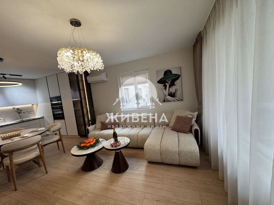 Продава обзаведен 3-стаен апартамент, Център, площ 133 кв.м