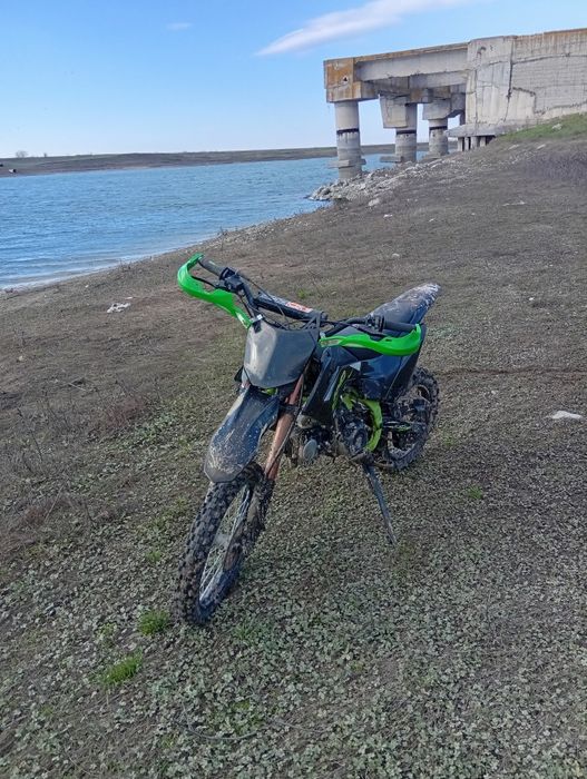 Vand Cross kxd 125 cc