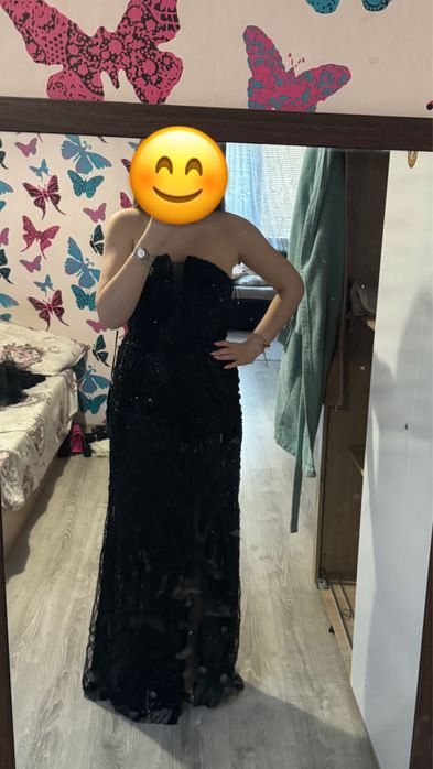 Абитуриентска рокля