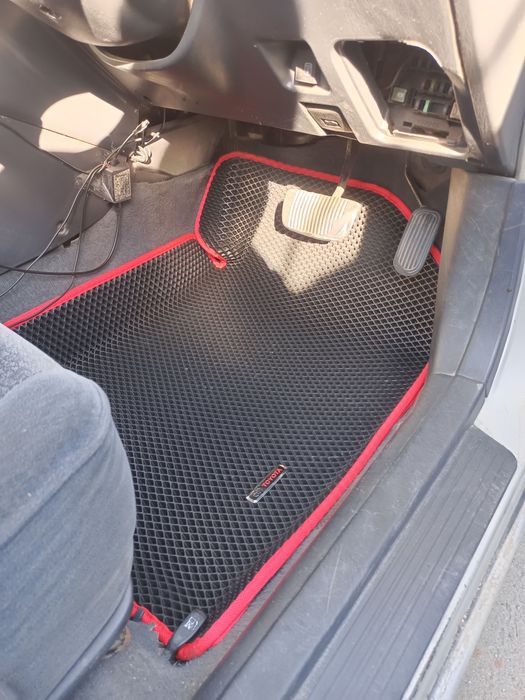 Ева полики (коврики)