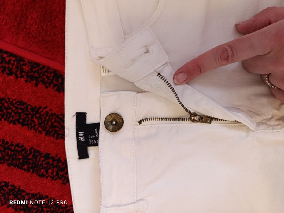 Pantaloni primăvară H&M