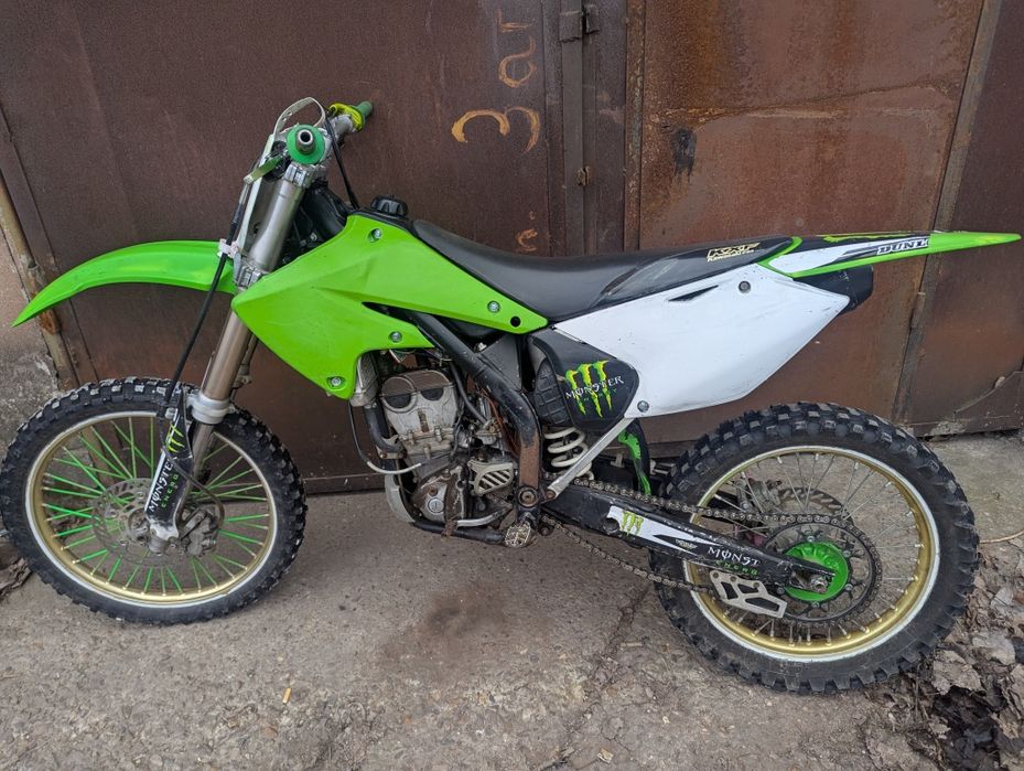 Kawasaki KX250F на части