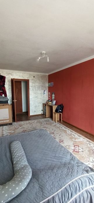 Продам 2 комнатную квартиру
