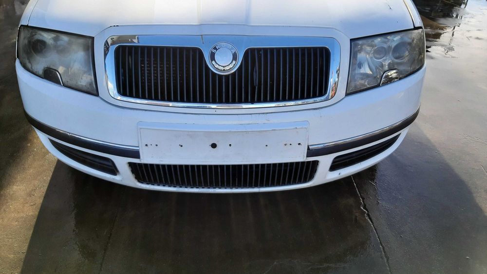 Dezmembrez Skoda Superb 1 1.9TDI/AVB/usa/portbagaj/grila/faruri/stopuri/oglinda/jante/interior/volan/aripa/capota
