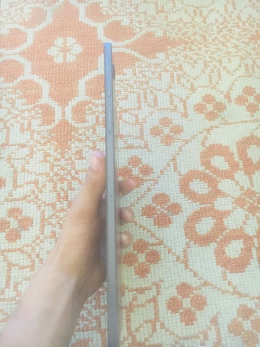 Samsung tab A8 holati yangidek 1 oy bo’ldi