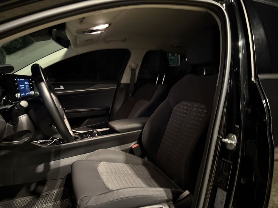 Kia K5 2023 Bez luk