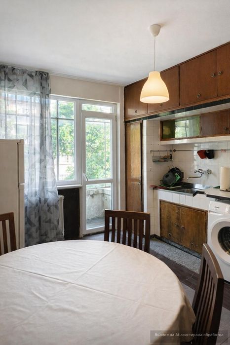 Дава се под наем Тристаен апартамент в София, Стрелбище - 93 кв.м за 509 € - Снимка #2