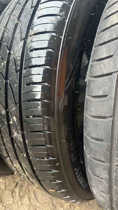 Шина R17 215/55/R17