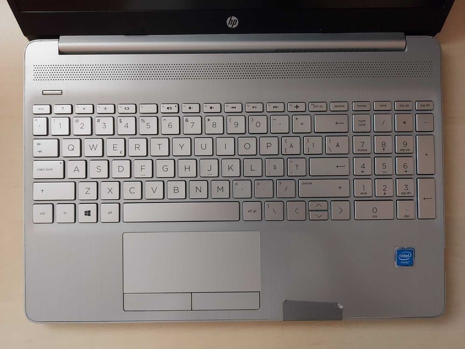 Лаптоп HP 15-dw1009nq, Intel Celeron N4020, RAM 8GB, 15.6"