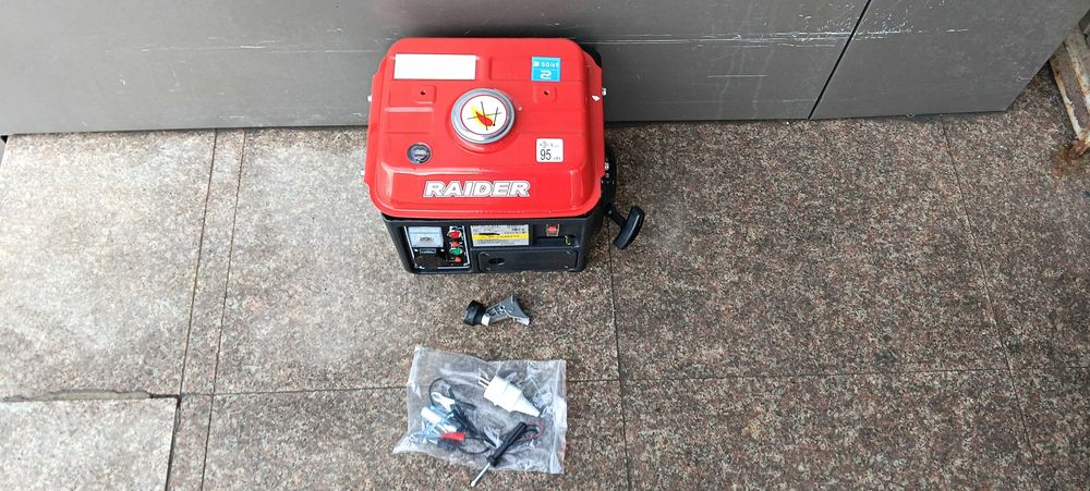 R20 Прободен трион quick 80mm  1x2Ah RDP-KJS20/	Генератор GG08