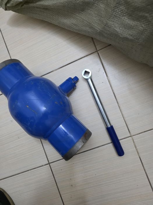 Продам шаровые краны 80, 100