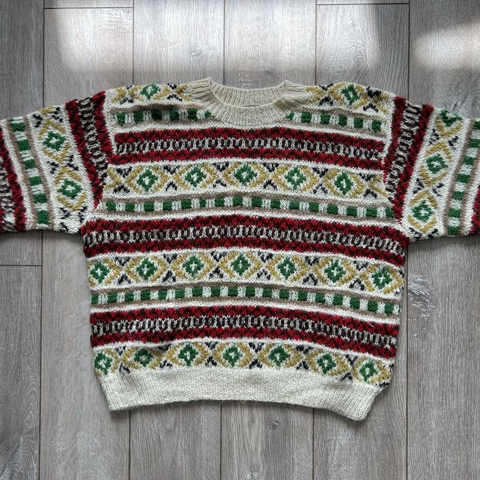 Свитер шерсть 100%