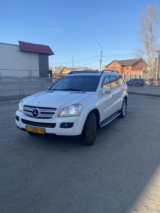 Продам мерседес бенц GL 450